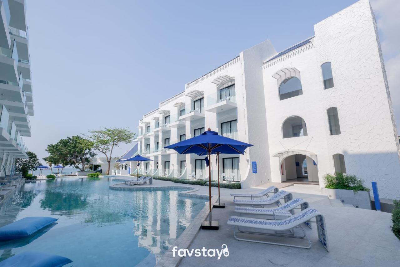 Kram Beach And 5* Pattaya