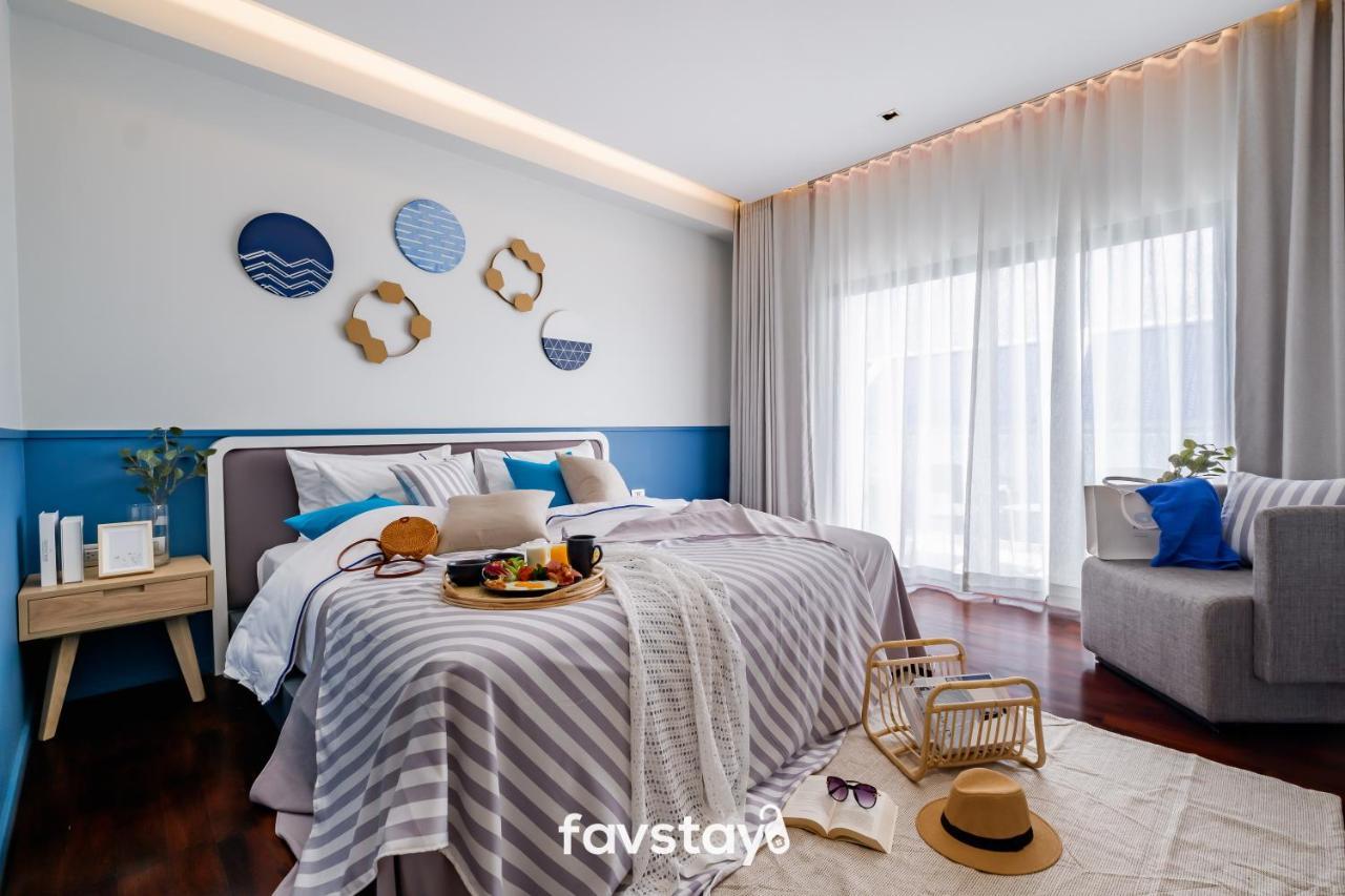 Kram Beach And Hotel 5*