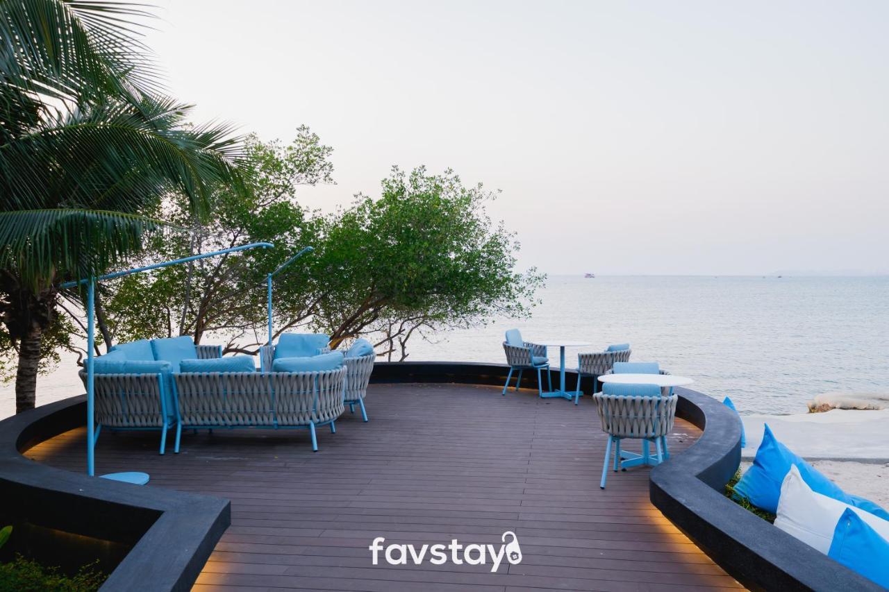 Kram Beach And Pattaya